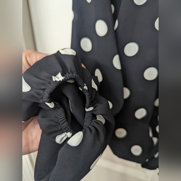 Victoria's Secret L Black & White Polka Dot Crop Wrap Blouse - Picture 7 of 8